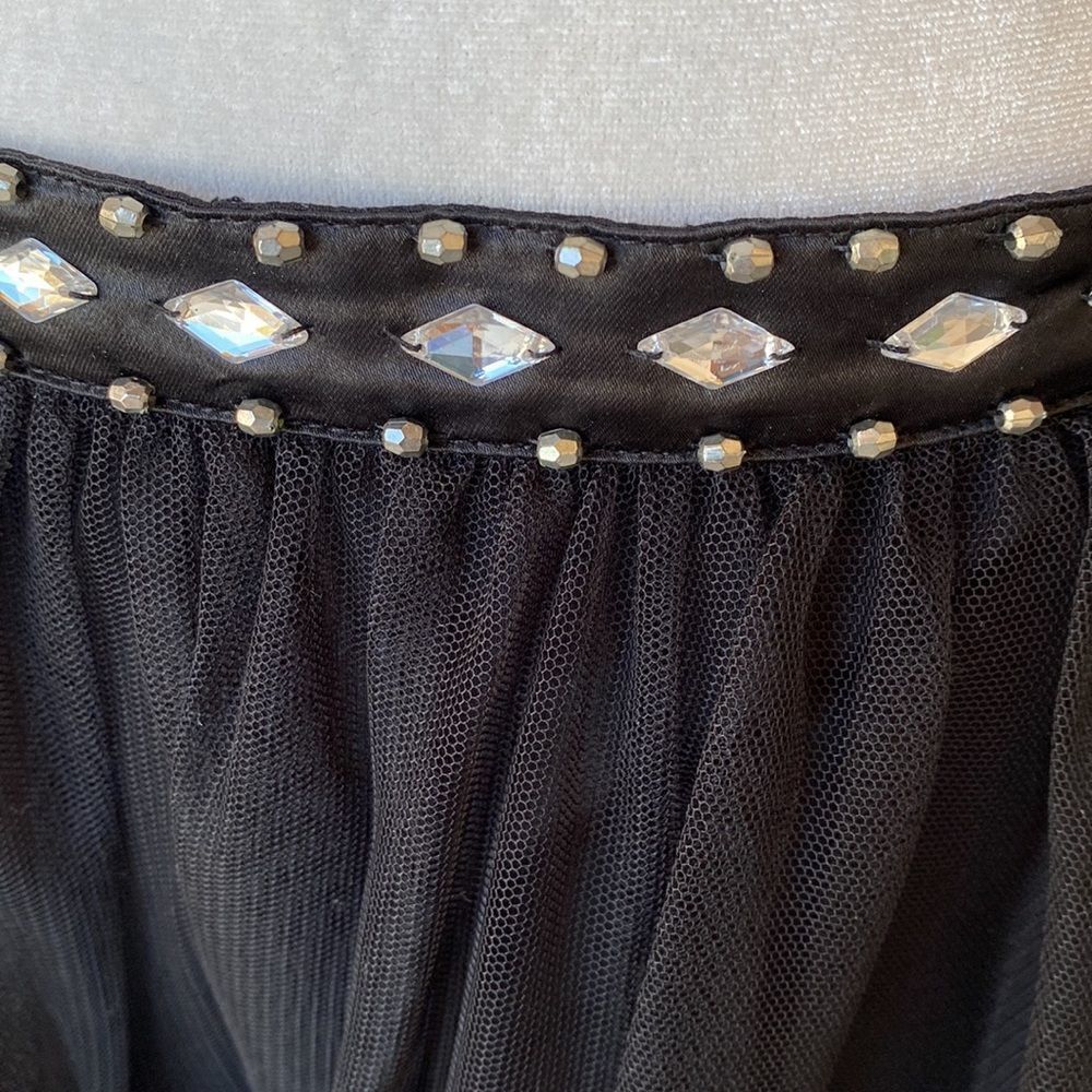 Embellished waist band skirt with tulle size 7 - Picture 3 of 6